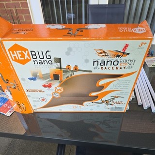 Hex Bug Nano Raceway Habitat Set 28 Connect Pieces 2 Hex Bug Nano 3