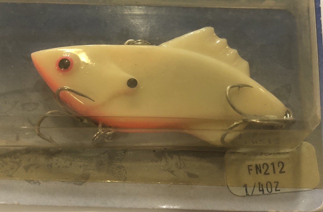 Vintage Mann's Finn Mann Lipless Crankbait Lure 1/4 oz. NIP Bone/Orange Nice!!
