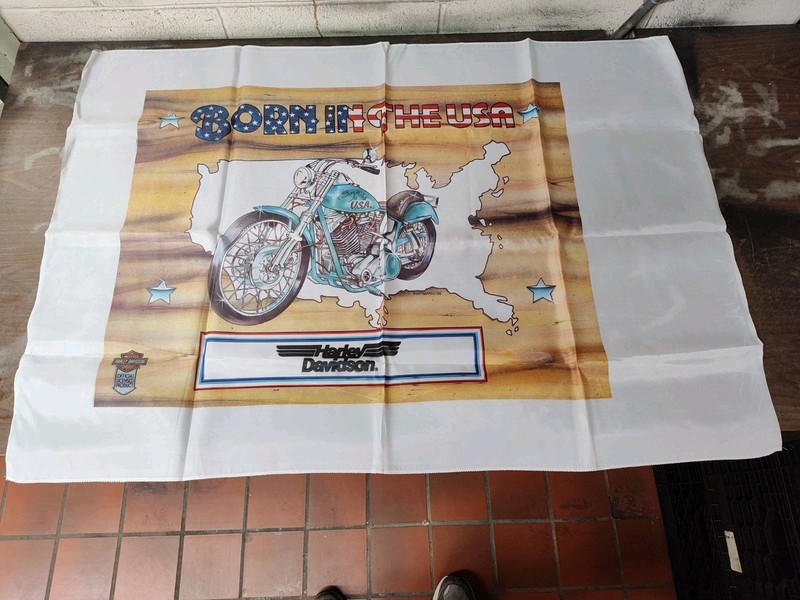 VINTAGE 1986 HARLEY DAVIDSON BORN IN THE U.S.A. WALL TAPESTRY WALL HANGING GC