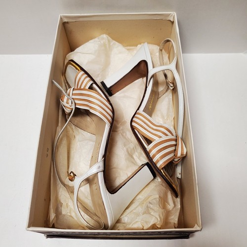 Vintage Bruno Magli Leather White Gold Ankle Strap Heels Shoes Womens Size 5.5 M - Picture 10 of 13