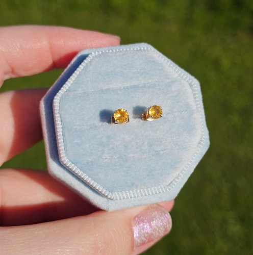 9ct Yellow Gold Solitaire Citrine Studs - 4mm Natural Citrine - Stud Earrings -