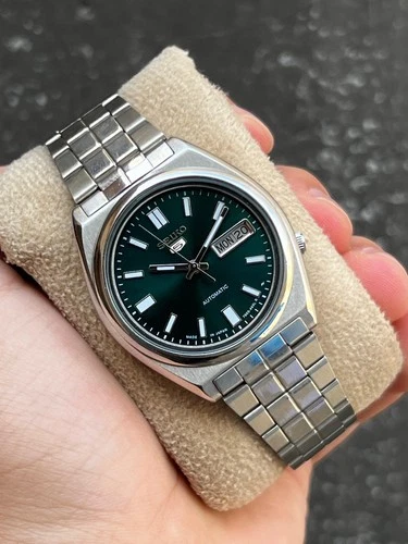 Vintage Seiko 5 7009 Automatic Day/Date Mens