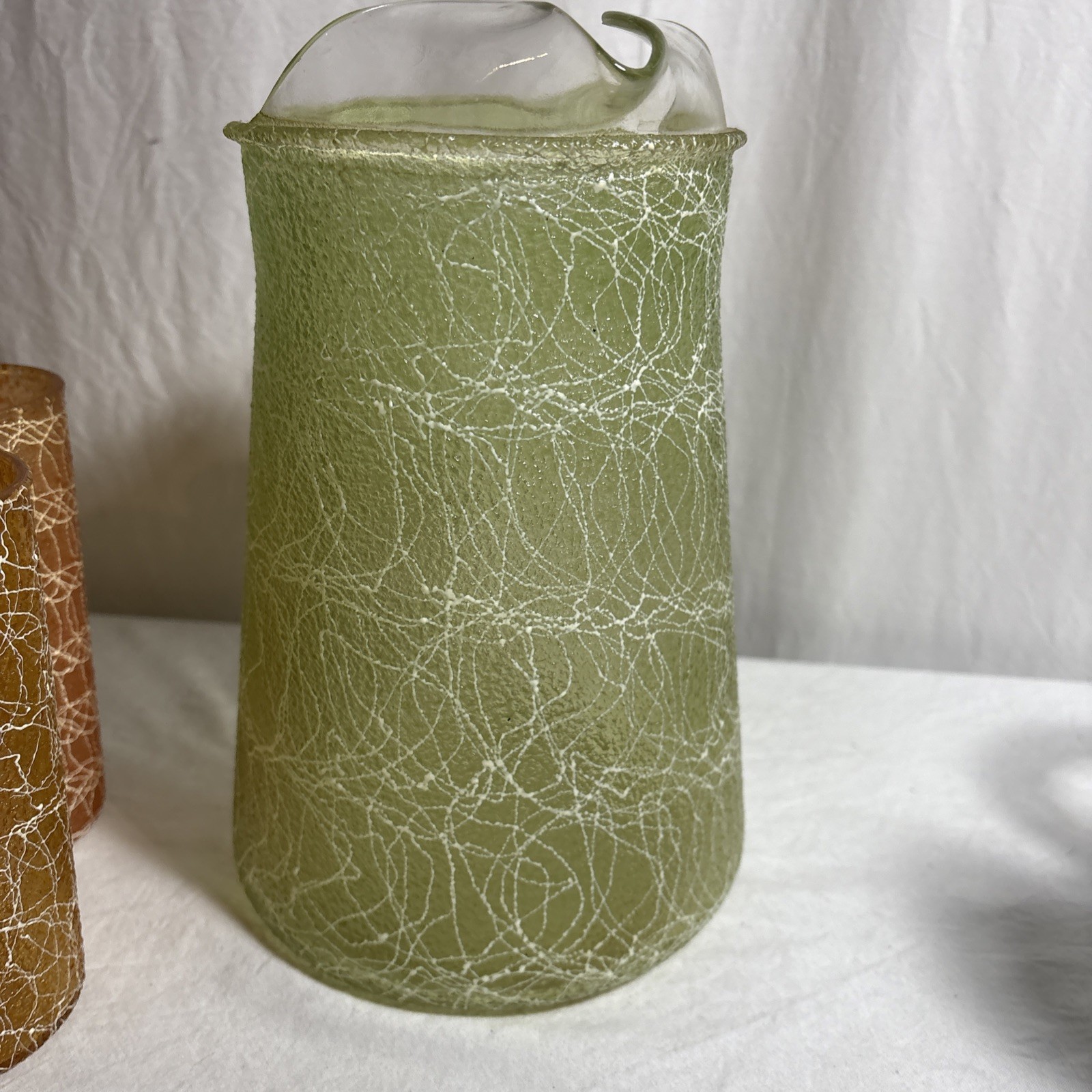 Vintage Spaghetti String Splatter Glass Pitcher and 4Tumblers Glasses