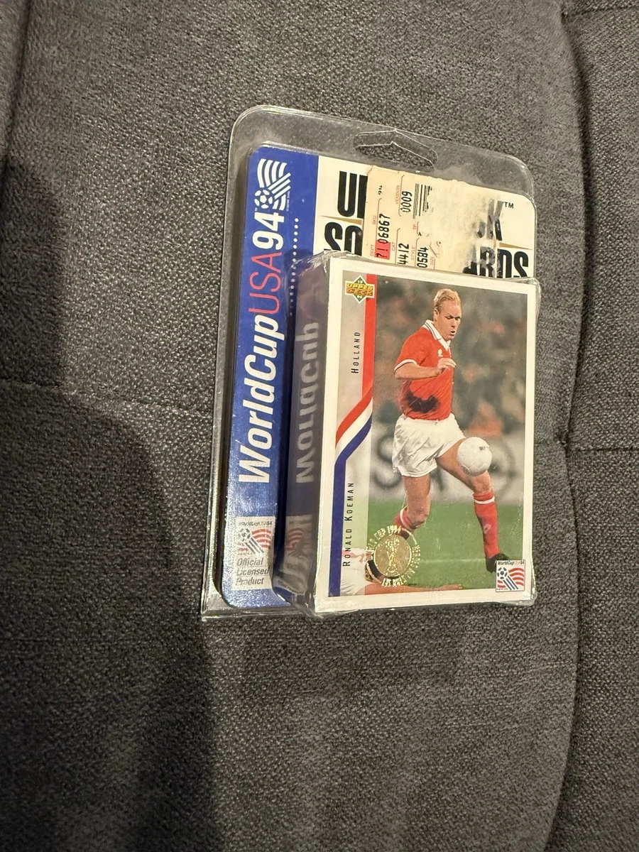 25+ FIFA World Cup Soccer 1994 Season Sports Trading Cards