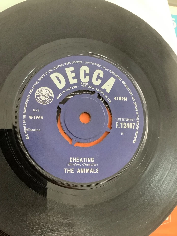 The Animals. Dont bring me down 7” vinyl . 1966. Decca Foto 2 de 2
