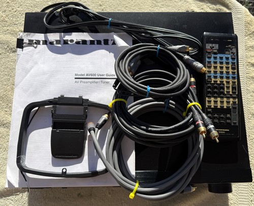 PREAMPLIFICADOR/SINTONIZADOR MARANTZ MODELO AV 600 DE COLECCIÓN CON GUÍA Y CABLES COMO EN LA FOTO - Imagen 20 de 22
