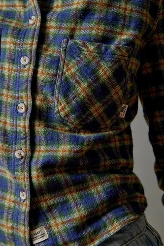 URBAN OUTFITTERS BDG Dakota Cropped Flannel Button-Down Shirt UK XS BNWT RRP £39 - Picture 3 of 10