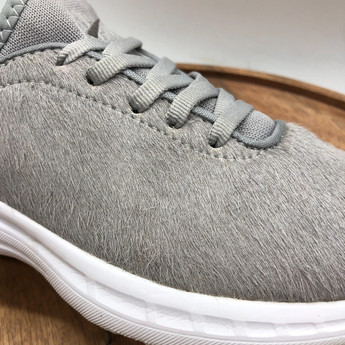 APL Techloom Phantom Calf Hair Gray Shoes Sneakers Womens 5.5
