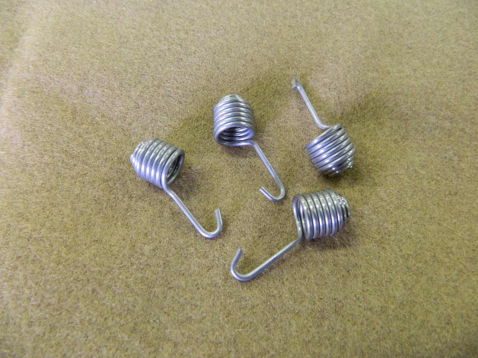 4 pcs OLDS GM CHEVROLET BUICK HEADLAMP ADJUSTING SPRINGS NEW HEADLIGHT