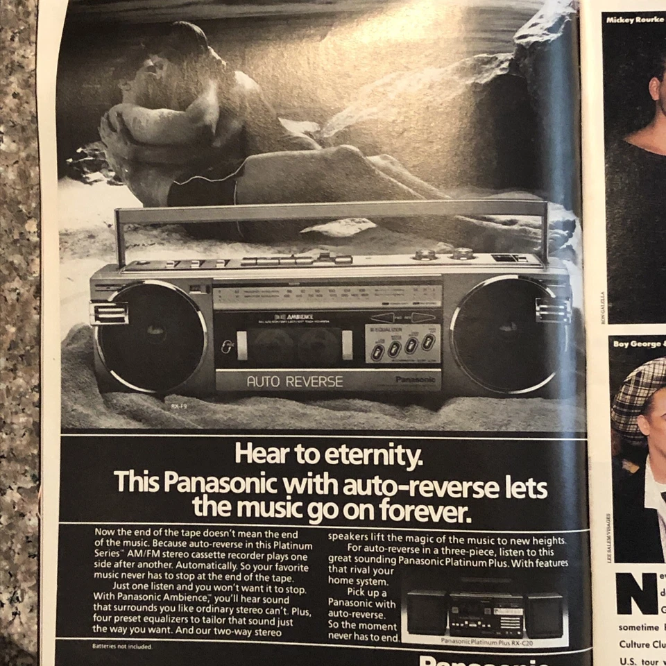 US Weekly Magazine AIDS Hollywood Rock Hudson Elvis' Other Women October 7 1985 - Image 4 of 4