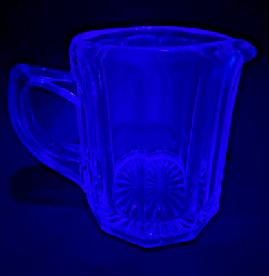 Indiana Glass Peerless Colonial Clear Mini 3'' Creamer EAPG UV Reactive
