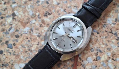 Vintage Seiko 5 Actus SS 23 Jewels Automatic 6106 8440 November 1969 Kanji Blue