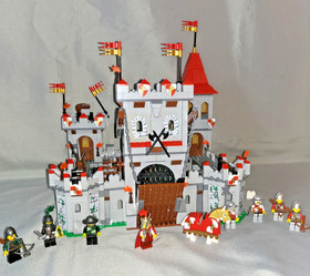 Lego Castle Kingdoms 7946 King's Castle with Minifigures & Instructions 1 & 2