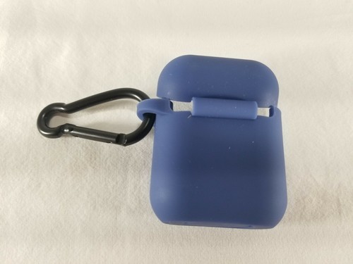 Nuova custodia in silicone Insignia per Apple Airpod custodia ultrasottile NS-CAHAPCC-BL BLU - Foto 9 di 9