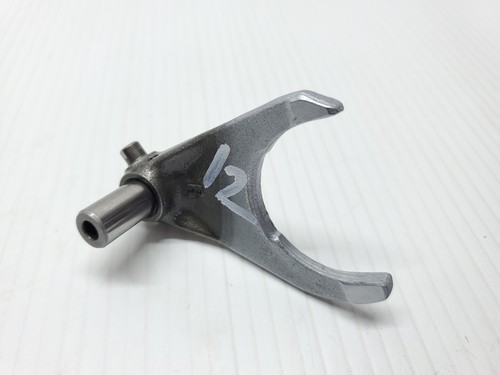 Gear Shift Fork 3 YZ450F 2006 WR450F YZ WR 450 F Yamaha 06-08 #828 - Picture 4 of 4