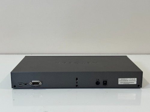 NETGEAR ProSafe M4100-D12G 12-portowy gigabitowy przełącznik zarządzalny L2+ z zasilaczem - Zdjęcie 2 z 3