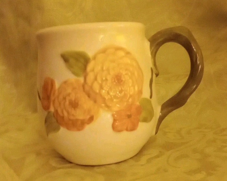 Foto 1 di 3