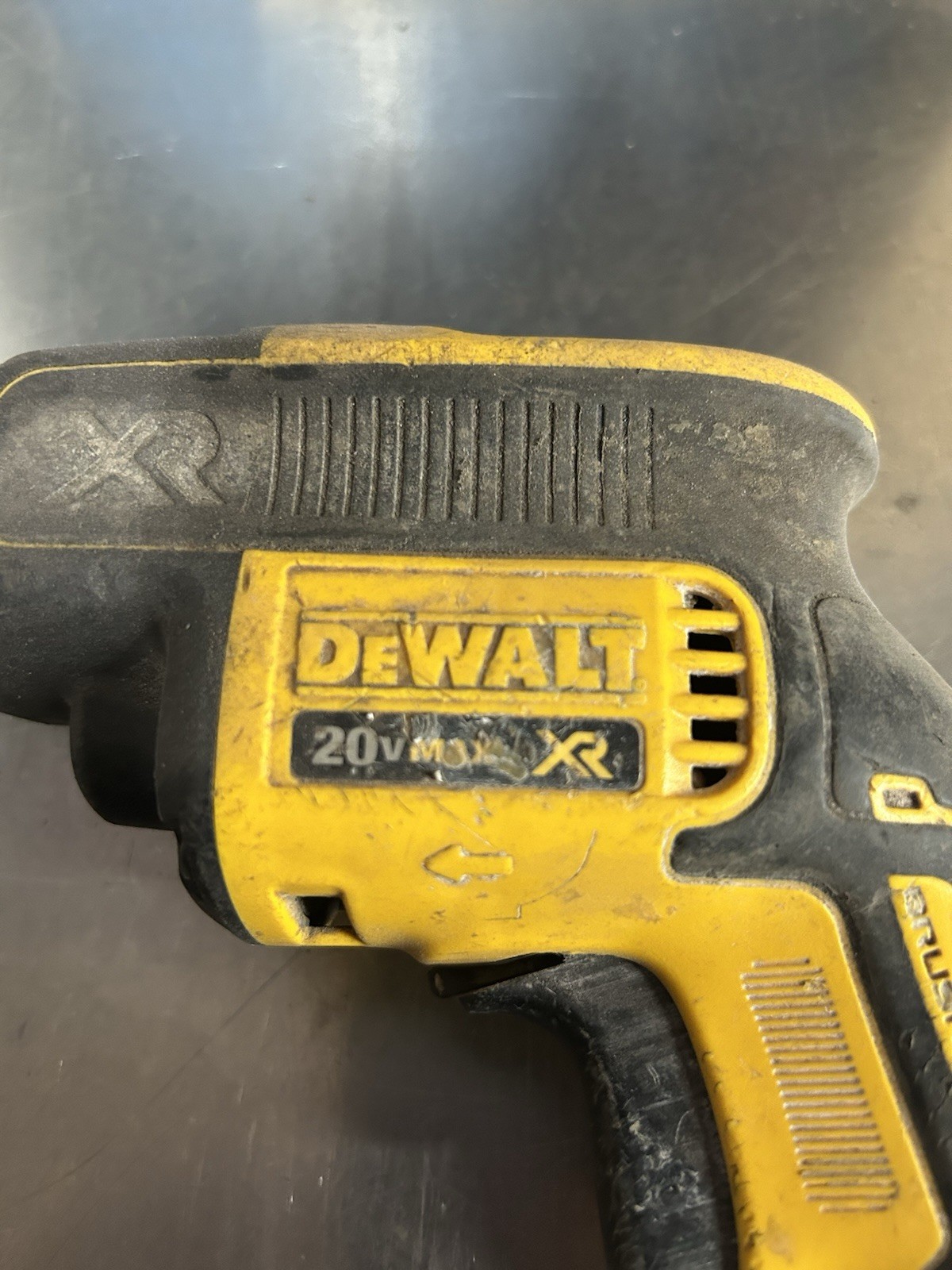 DEWALT DCF620 DRYWALL SCREW GUN TOOL ONLY WORKS
