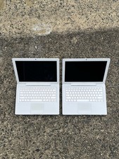  x2 broken macbook white 08  09  lot parts screens good Read Me