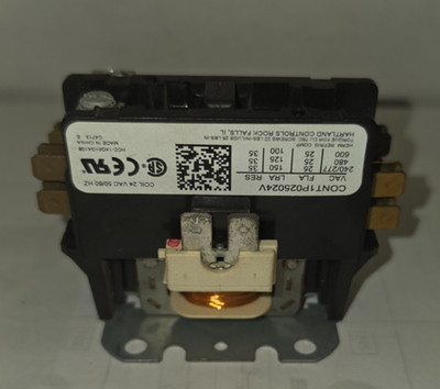 SIEMENS 45EG10AJA690R; CONT1P025024V; CONTACTOR HVAC; *Pre-Owned*