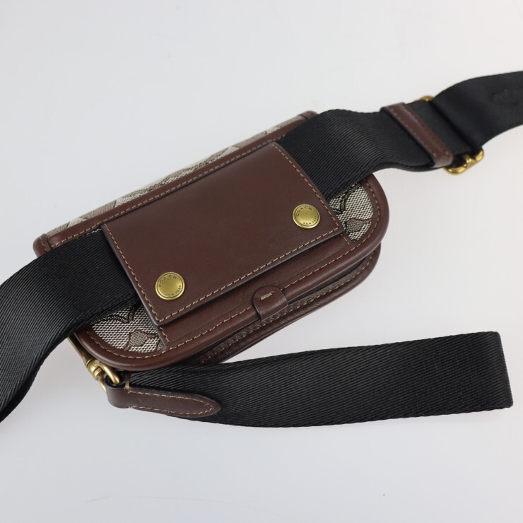 Excellent Condition Coach Multi Function Crossbod… - image 6