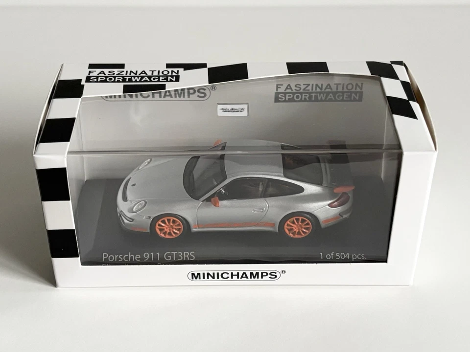 Brand New 1:43 Minichamps 2006 Porsche 911 GT3 RS Silver Limited Edition!! - Image 2 of 4