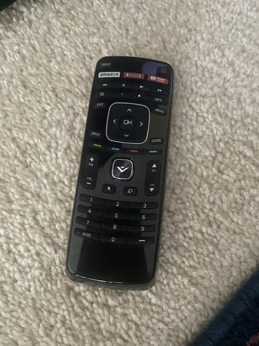 Vizio, 24” E241i-B1, LCD Smart TV, HDMI/USB, PC Monitor, w/ Remote - Picture 7 of 7