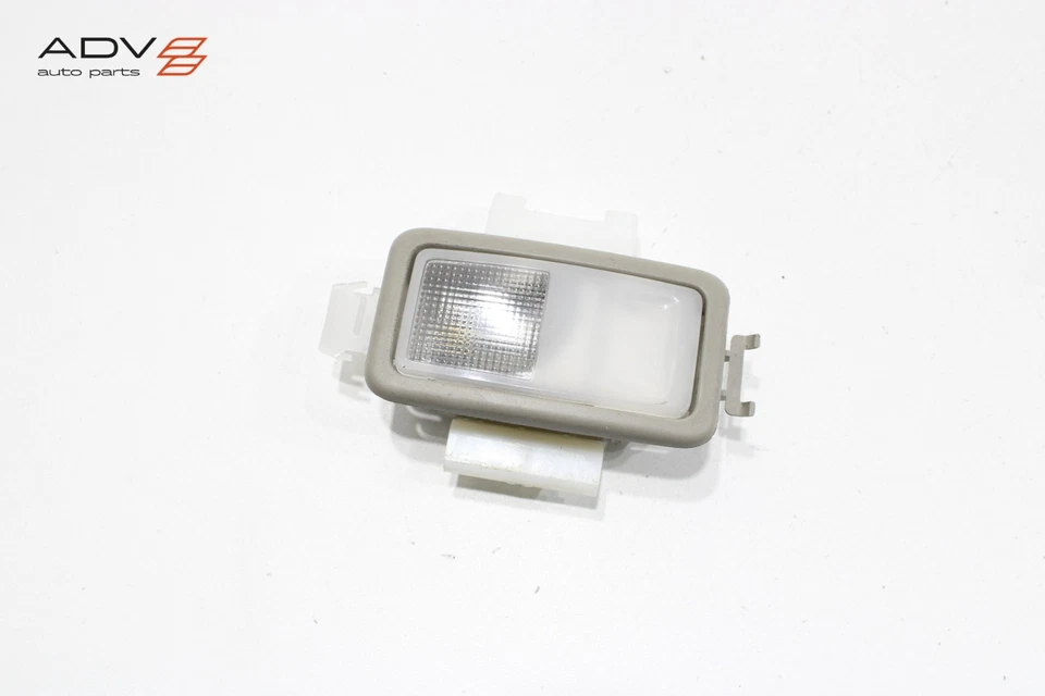 11-20 丰田 SIENNA TRUNK LUGGAGE 比较左侧室内灯原始设备制造商 — 第 2/4 张图片