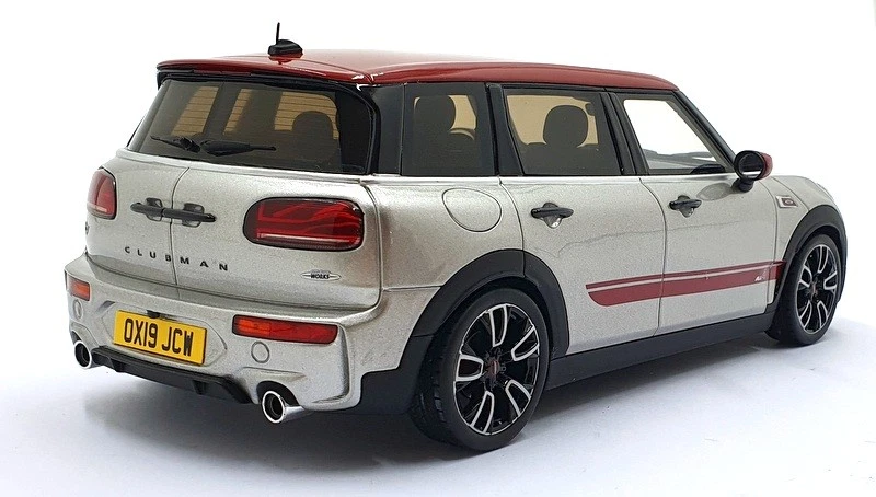 Otto 1/18 Scale Model Car OT1106 - Mini Clubman (F54) JCW - Silver/Red - Image 2 of 4