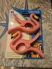 Pink Flamingo Boca Clips 2-Piece Acrylic Holds Beach Towels Bag Tropical