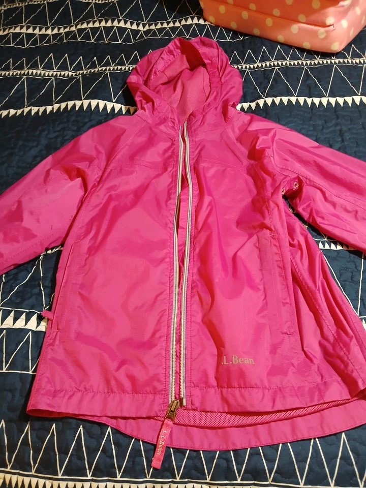 L.L. Chaquetas violetas Bean para niñas Foto 3 de 4