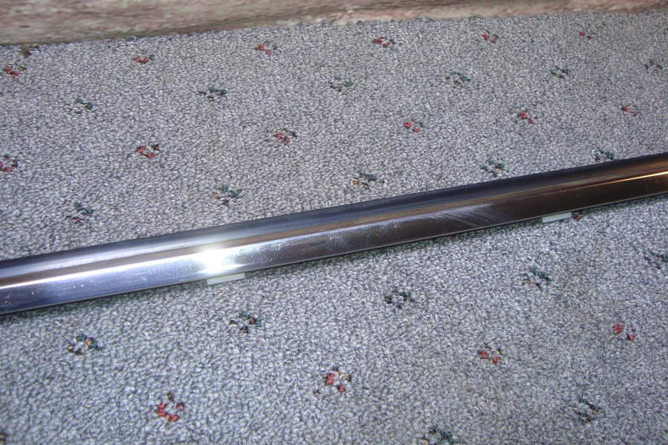 Trim 凯迪拉克 DTS 铬上门成型毡左前 2006 - 2011 L2 — 第 4/4 张图片