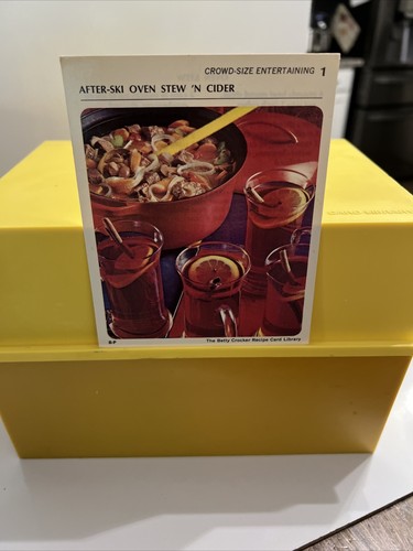 1971 The Betty Crocker Recipe Card Library yellow File Box Vintage - Picture 10 of 11