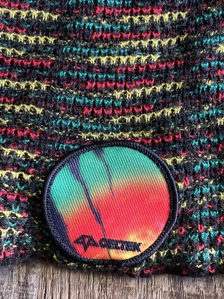 Celtek Caballete Reversible Acrílico Gorro Día de Muertos Rasta Calce Suelto Foto 2 de 4