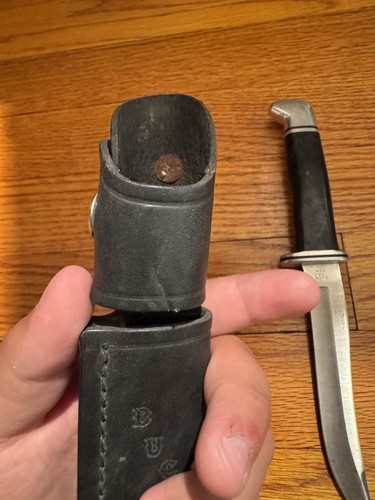 Vintage Buck 105C U.S.A. Hunting Knife w/ Sheath - Picture 7 of 19