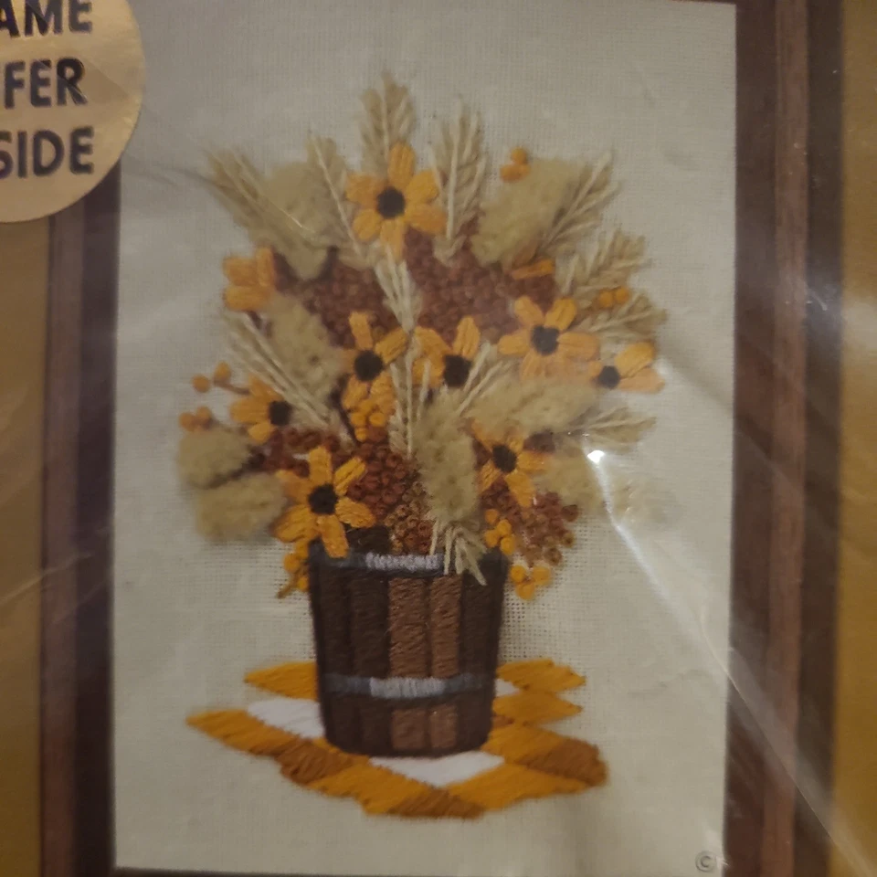 NUEVO Jiffy Stitchery Crewel Kit 286 Ramo de Trigo Floral Cubo 1975 Puesta de Sol 5x7 Foto 4 de 4