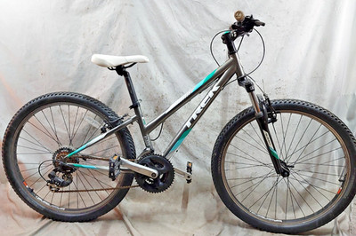 TREK 6300 トレック マウンテンバイク マウンテンバイク トレック 6300 DISC サイズ17.5 44.5㎝