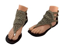 Candie's Crochet Flat Thong Sandals Tan Beige Bohemian - Zip Back Closure Size 7