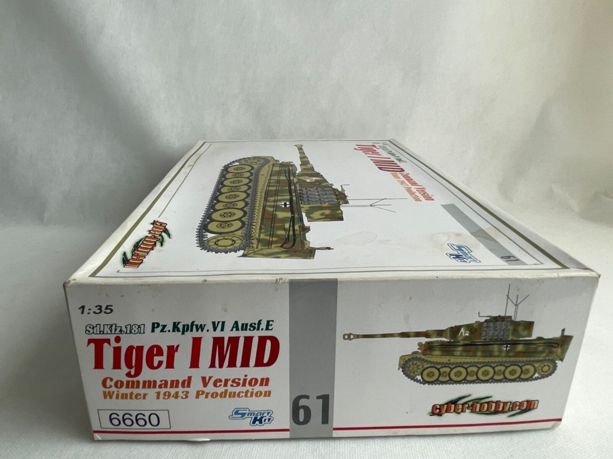1/35 DRAGON Tiger I 3-in-1 等　4セット 1/35 Dragon TIGER I WITTMANN'S COMMAND TIGER - Squadron.com