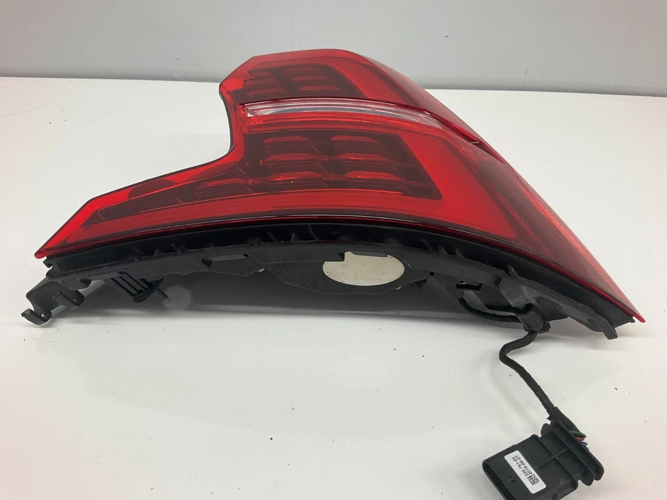 Conjunto de luz trasera izquierda Volvo S60 19-23 32269565 Foto 2 de 4