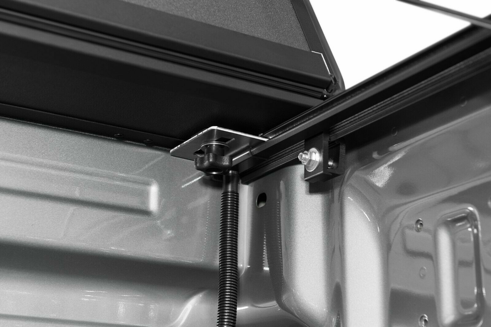 Bakflip MX4 Tonneau Cover 448227 for 20192024 Ram 1500 5'7" Bed W/O