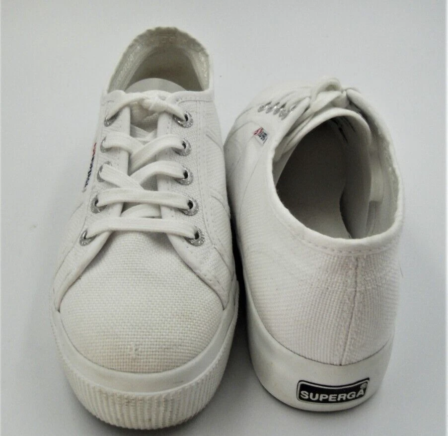 Superga 2025 size 4