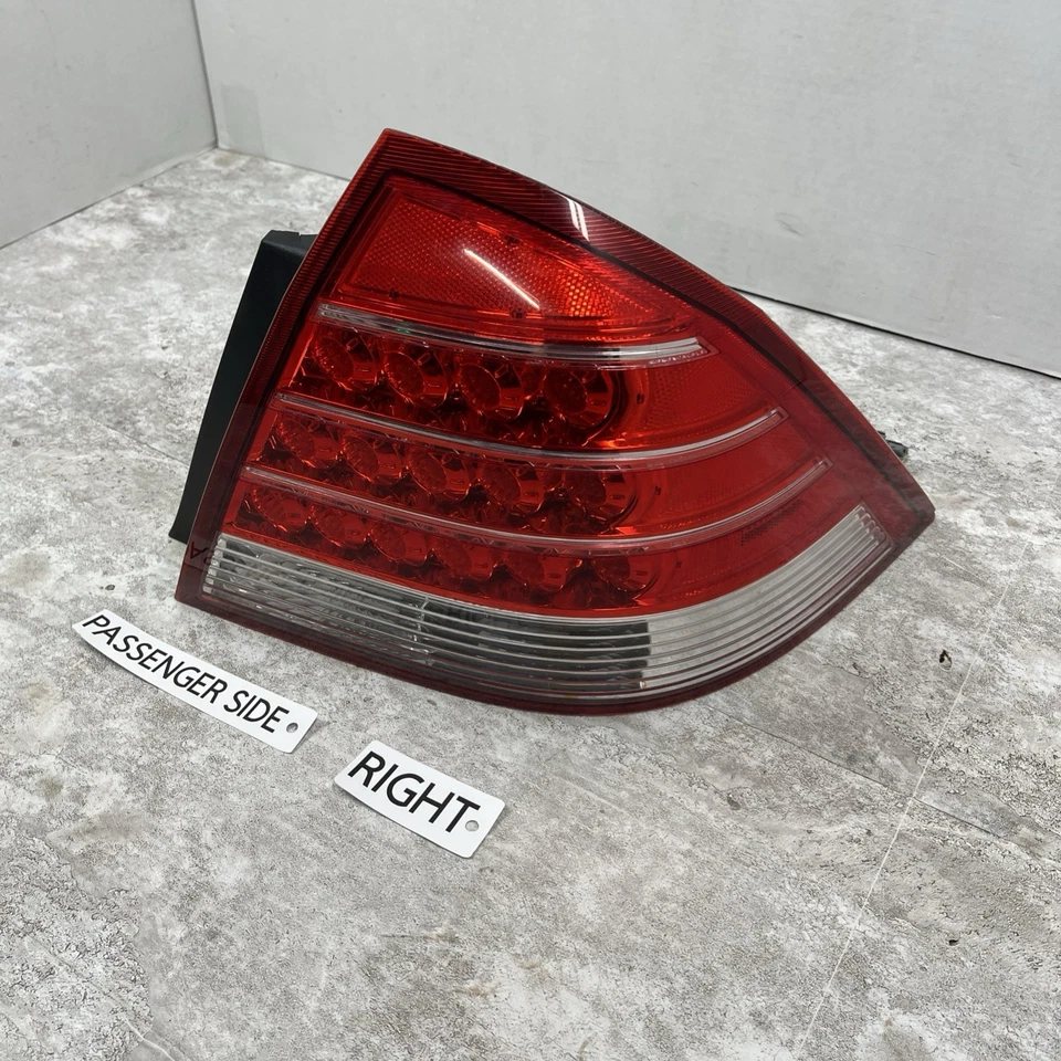 Conjunto de luces traseras laterales para pasajero derecho Mercury Montego 2005-2007 LED PROBADO Foto 3 de 4