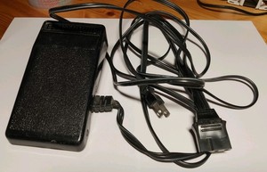 Original Babylock 110W Nähmaschinen Overlock Fußanlasser Fußpedal