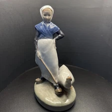 ROYAL COPENHAGEN Denmark 528 Goose Girl-White Apron Figurine 7 1/4”