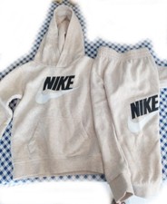 NIKE Hoodie and Sweat Pants Set Size 3T Kids 2-3 years old NICE, CLEAN
