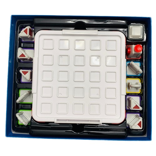 ThinkFun, Laser Maze Logic Game - Picture 7 of 9