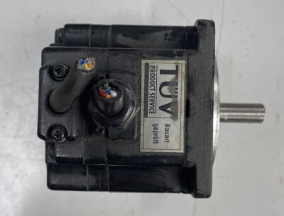 3~Servo Motor Motor Synchronous Motor Yaskawa SGMP-01V314T