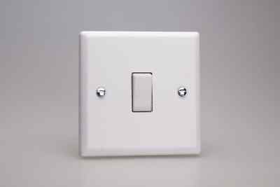 Varilight XY7W.CW Urban Kreideweiß 1 Gang 10A Zwischen Wippe Lichtschalter