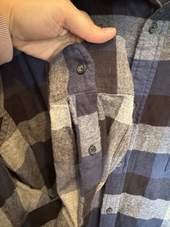 Foundry Supply Co Mens LT Flannel Shirt Blue Black Plaid Long Sleeve Button Up - Image 4 of 4